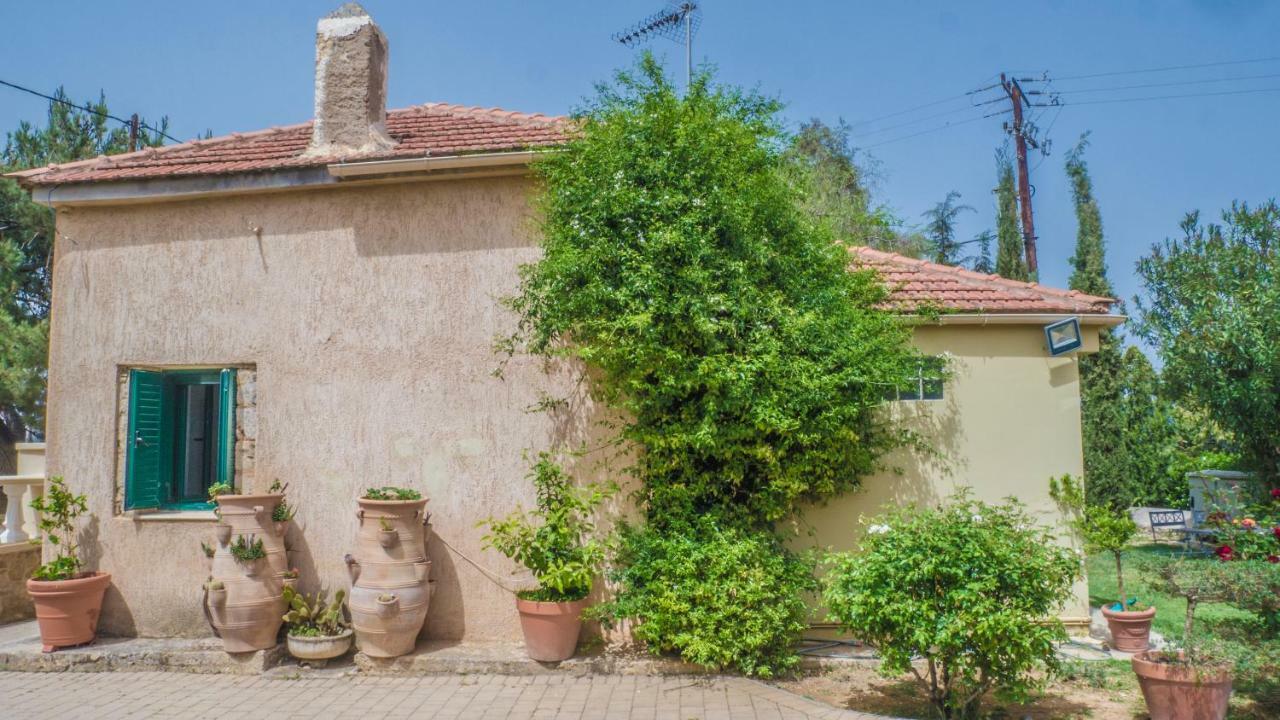 Sylvia'S Guest House Kavrokhorion Exterior foto
